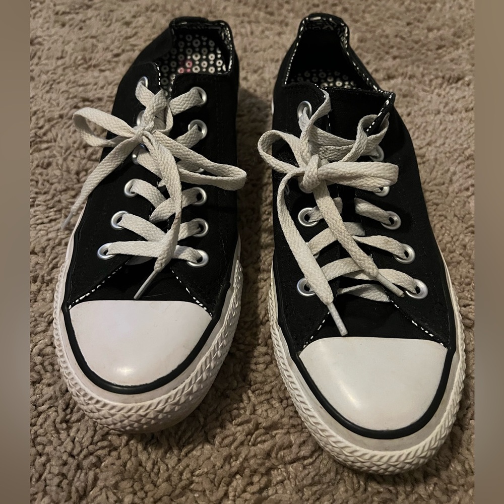 converse low top size 7